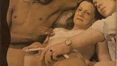 Redare MILF -uri păroase și Gilfs în triplă retro