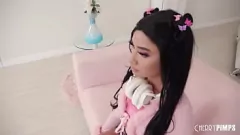 Reproducir Tiempo de juego hardcore con Petite Asian Avery Black y Oliver Davis