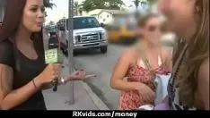 Reproducir Peeping tom sexo por dinero en efectivo en 20