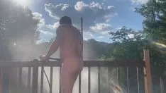 Reproduzir Limpeza de estátua de nudez