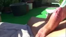 Reproducir Pareja no profesional masturbatinkle juntos